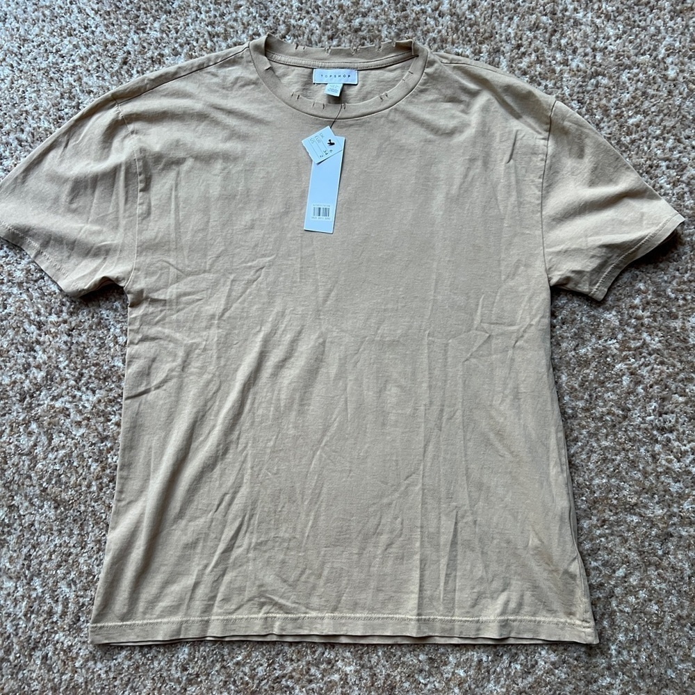 Nwt Topshop Basic Tee Shirt with cut out detail around neckline size 2 beige
